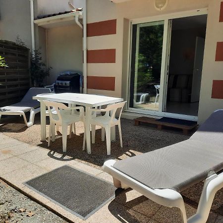 Belle Maisonnette Dans Residence Avec Piscine Soulac-sur-Mer Eksteriør bilde